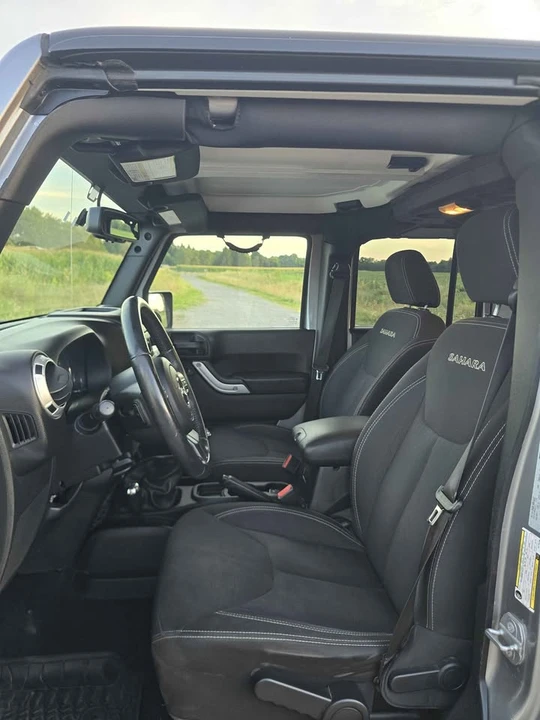 2016 Jeep JK Wrangler - Image 9 of 17