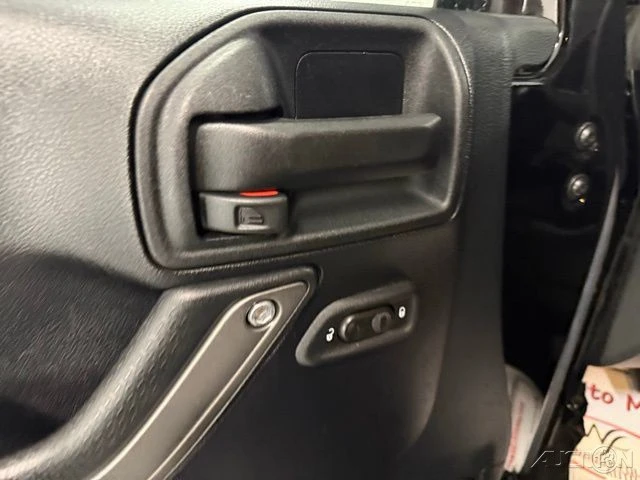 2016 Jeep JK Wrangler - Image 14 of 18