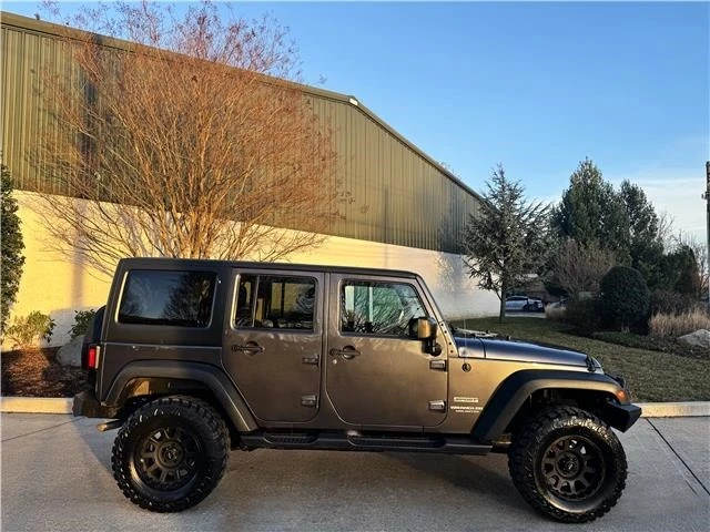2016 Jeep JK Wrangler - Image 2 of 31