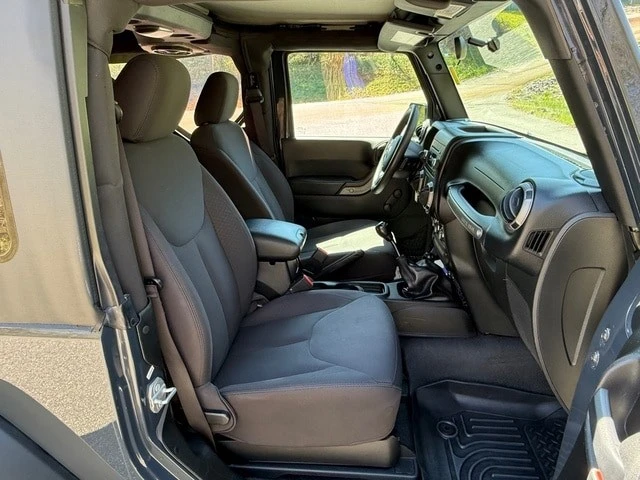 2016 Jeep JK Wrangler - Image 16 of 21
