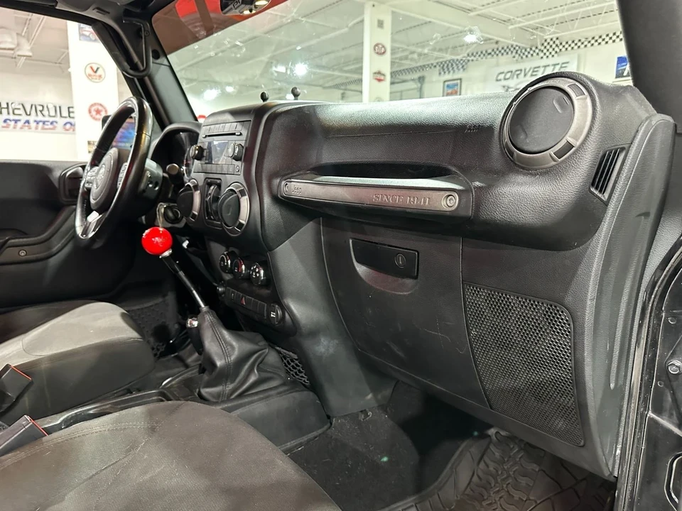 2016 Jeep JK Wrangler - Image 9 of 10