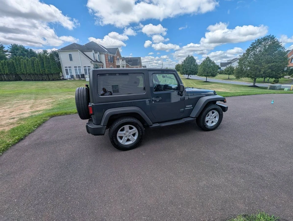 2016 Jeep JK Wrangler - Image 2 of 13
