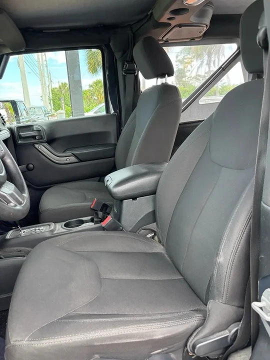 2016 Jeep JK Wrangler - Image 4 of 8