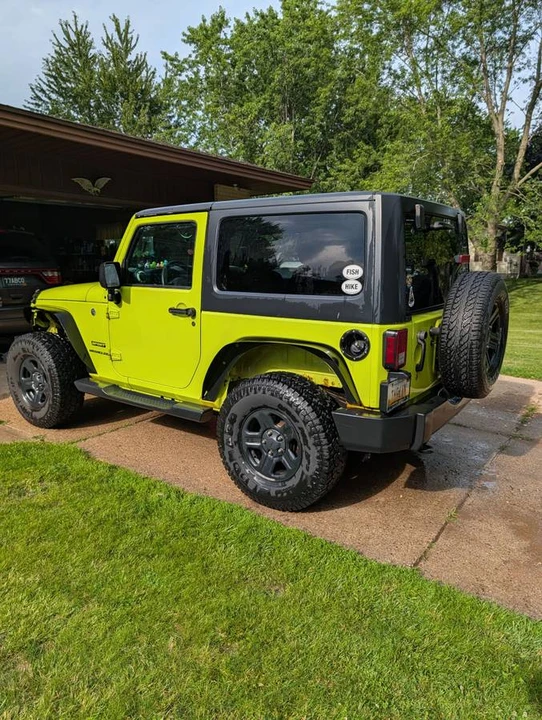 2016 Jeep JK Wrangler - Image 4 of 12