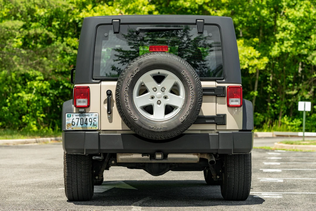2016 Jeep JK Wrangler - Image 5 of 31