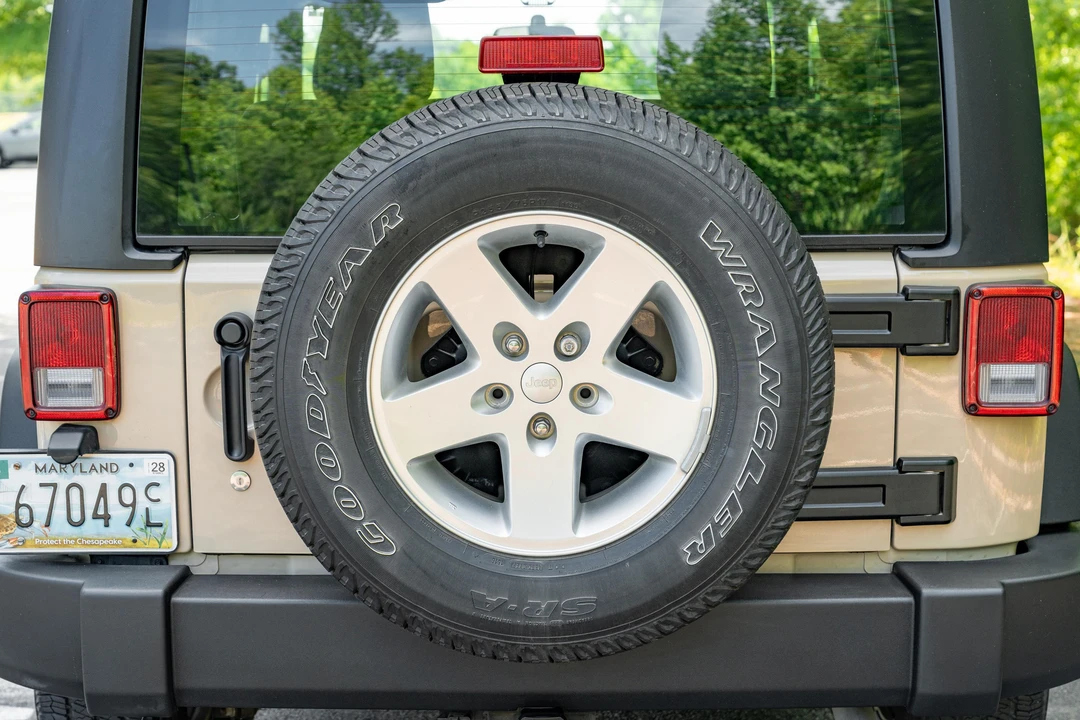 2016 Jeep JK Wrangler - Image 27 of 31