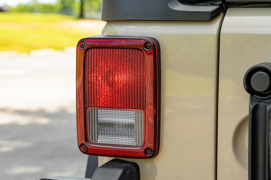 2016 Jeep JK Wrangler - Image 25 of 31