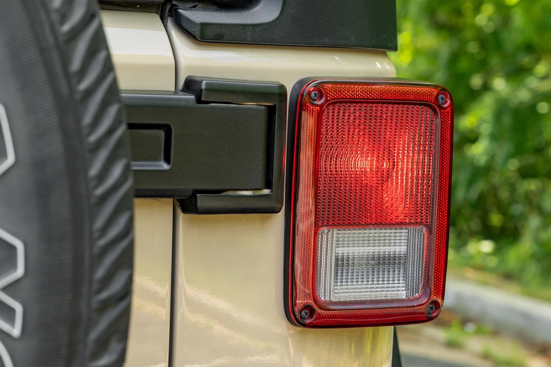 2016 Jeep JK Wrangler - Image 28 of 31