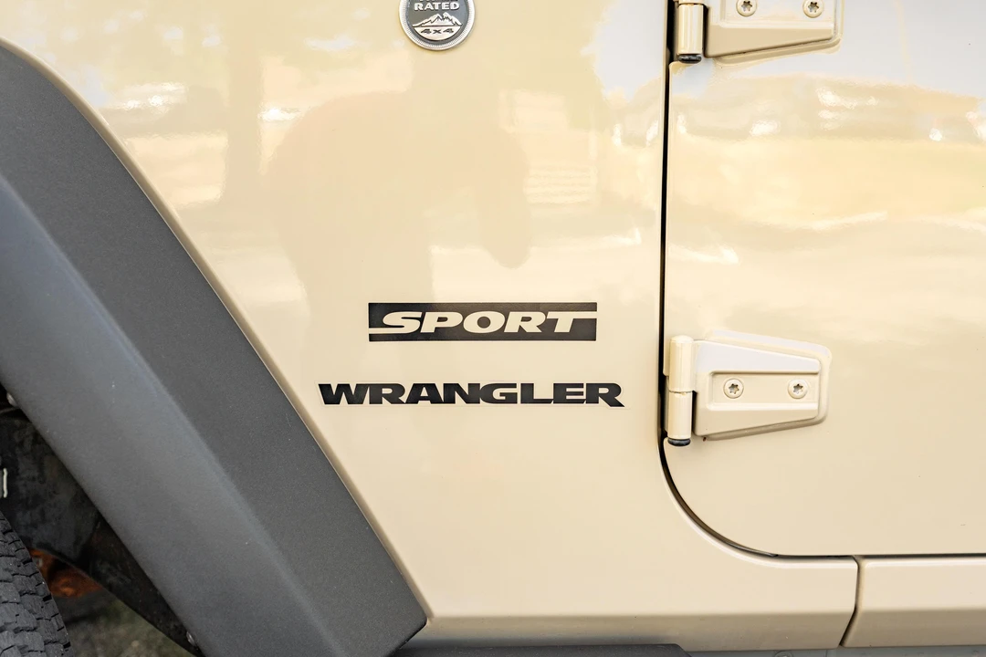 2016 Jeep JK Wrangler - Image 19 of 31