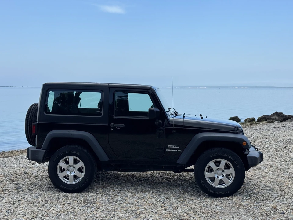 2016 Jeep JK Wrangler - Image 11 of 31