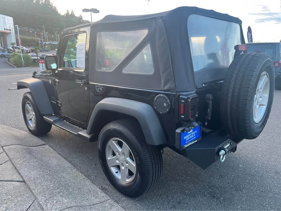 2016 Jeep JK Wrangler - Image 4 of 5