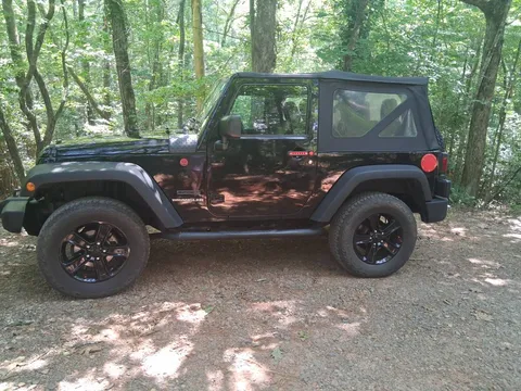 2016 Jeep Wrangler Sport