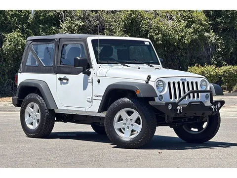 2016 Jeep Wrangler Sport
