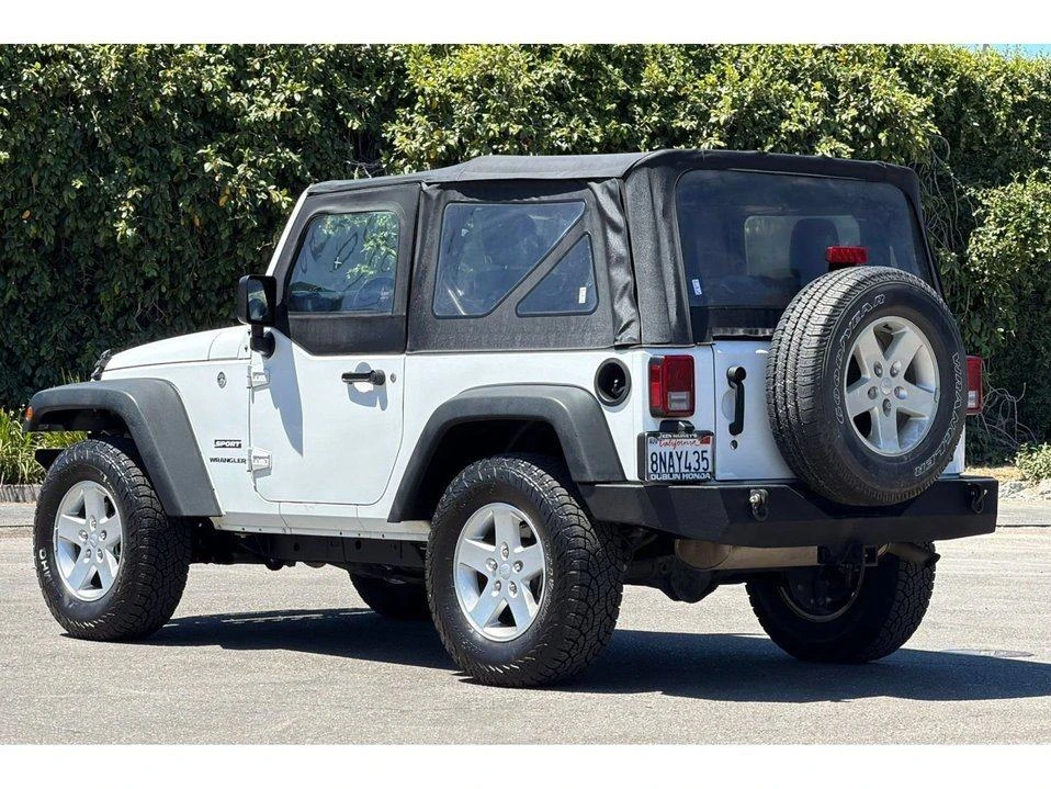 2016 Jeep JK Wrangler - Image 5 of 9