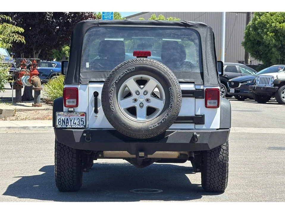 2016 Jeep JK Wrangler - Image 4 of 9