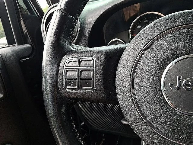 2016 Jeep JK Wrangler - Image 16 of 20