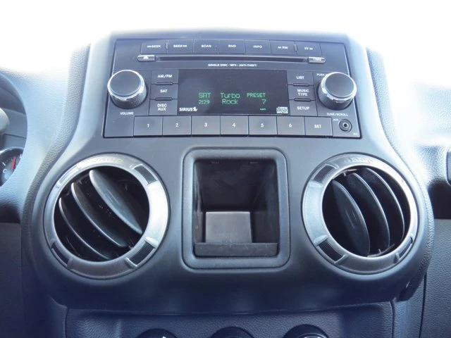 2016 Jeep JK Wrangler - Image 18 of 19