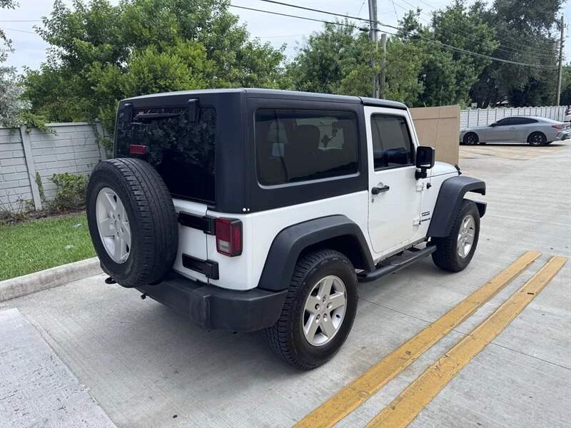 2016 Jeep JK Wrangler - Image 5 of 16