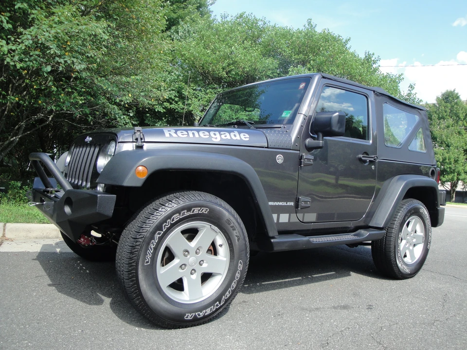 2016 Jeep JK Wrangler - Image 2 of 31