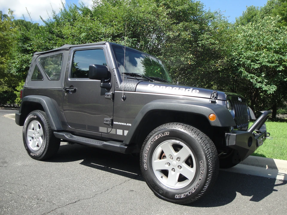 2016 Jeep JK Wrangler - Image 9 of 31
