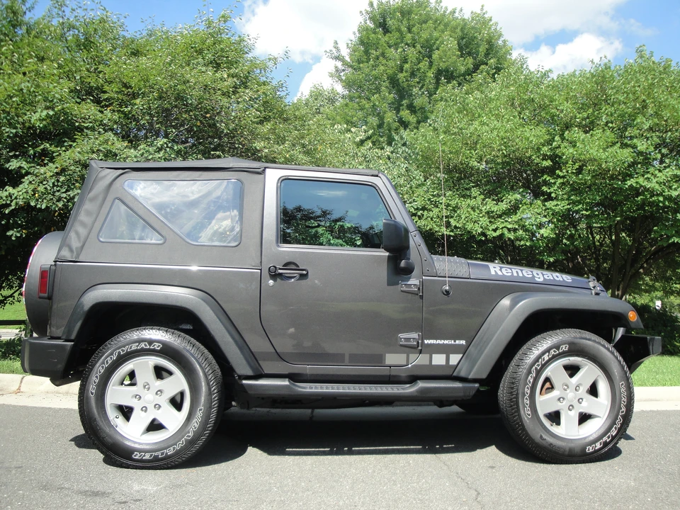 2016 Jeep JK Wrangler - Image 14 of 31