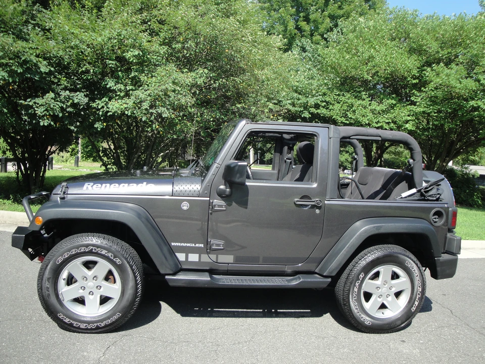 2016 Jeep JK Wrangler - Image 24 of 31