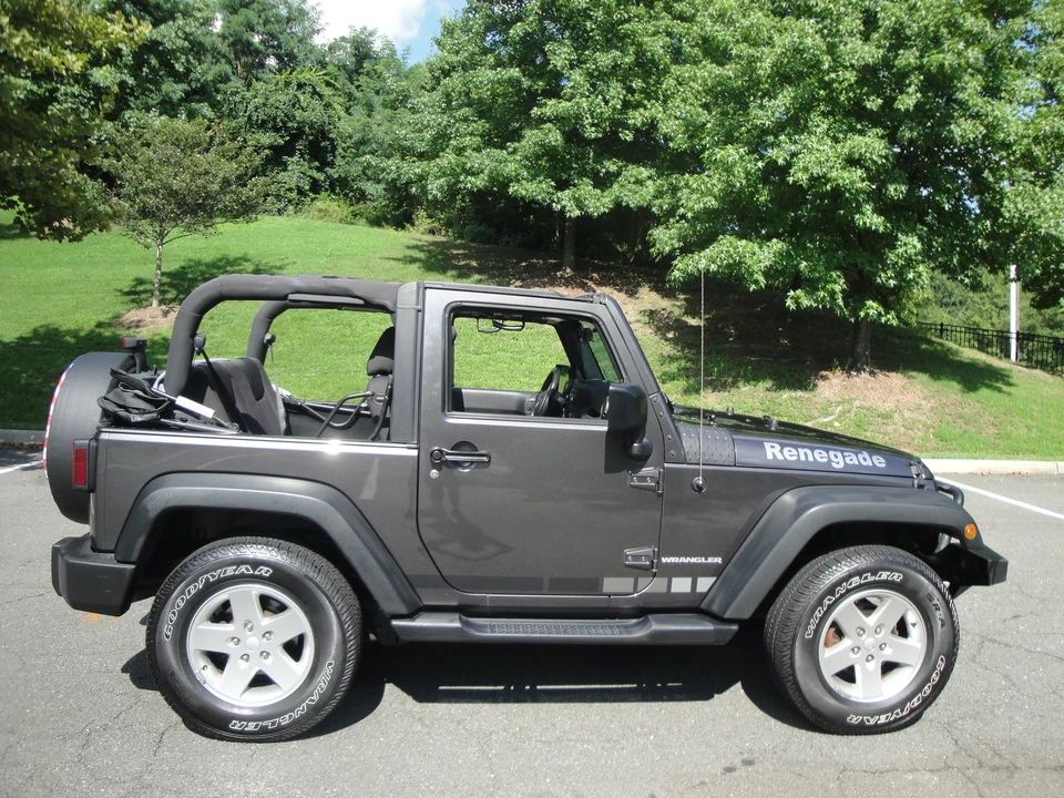 2016 Jeep JK Wrangler - Image 16 of 31