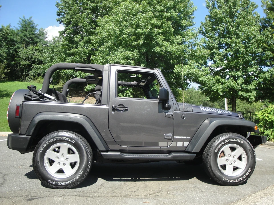 2016 Jeep JK Wrangler - Image 17 of 31