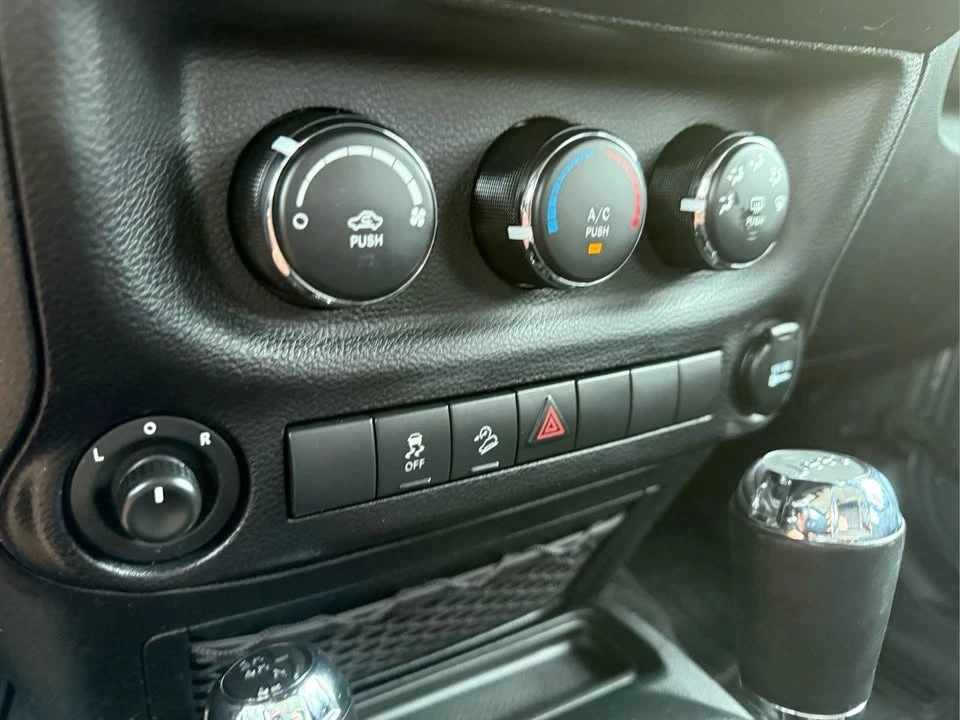 2016 Jeep JK Wrangler - Image 18 of 20