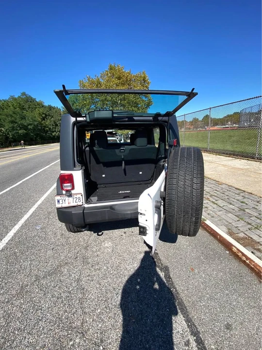 2016 Jeep JK Wrangler - Image 9 of 14