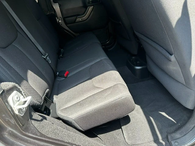 2016 Jeep JK Wrangler - Image 16 of 21