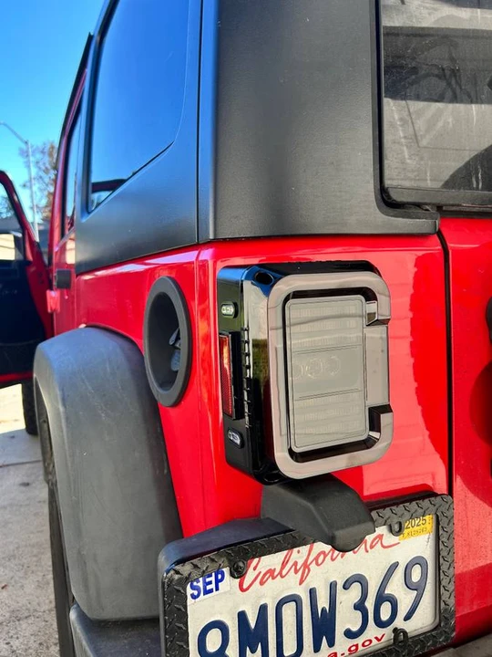 2016 Jeep JK Wrangler - Image 18 of 18