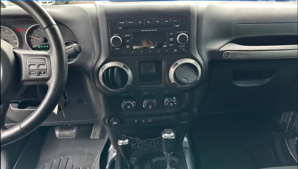 2016 Jeep JK Wrangler - Image 19 of 20