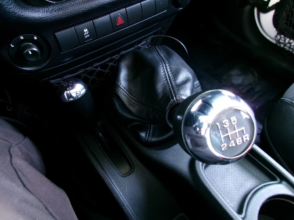 2016 Jeep JK Wrangler - Image 17 of 20