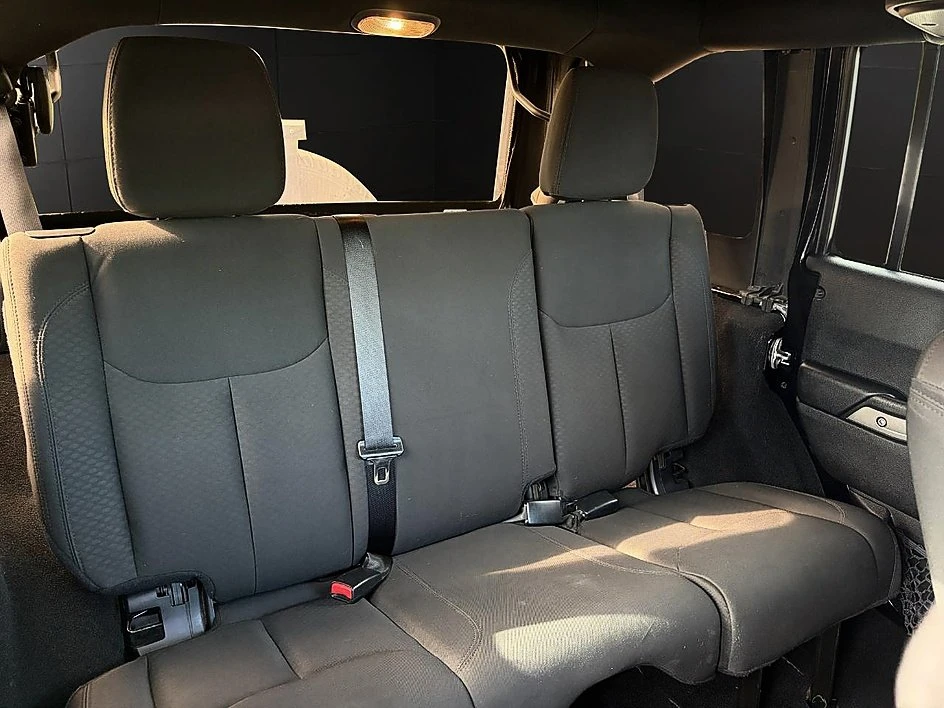 2016 Jeep JK Wrangler - Image 19 of 20