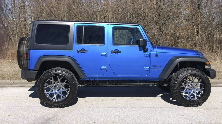 2016 Jeep JK Wrangler - Image 2 of 8