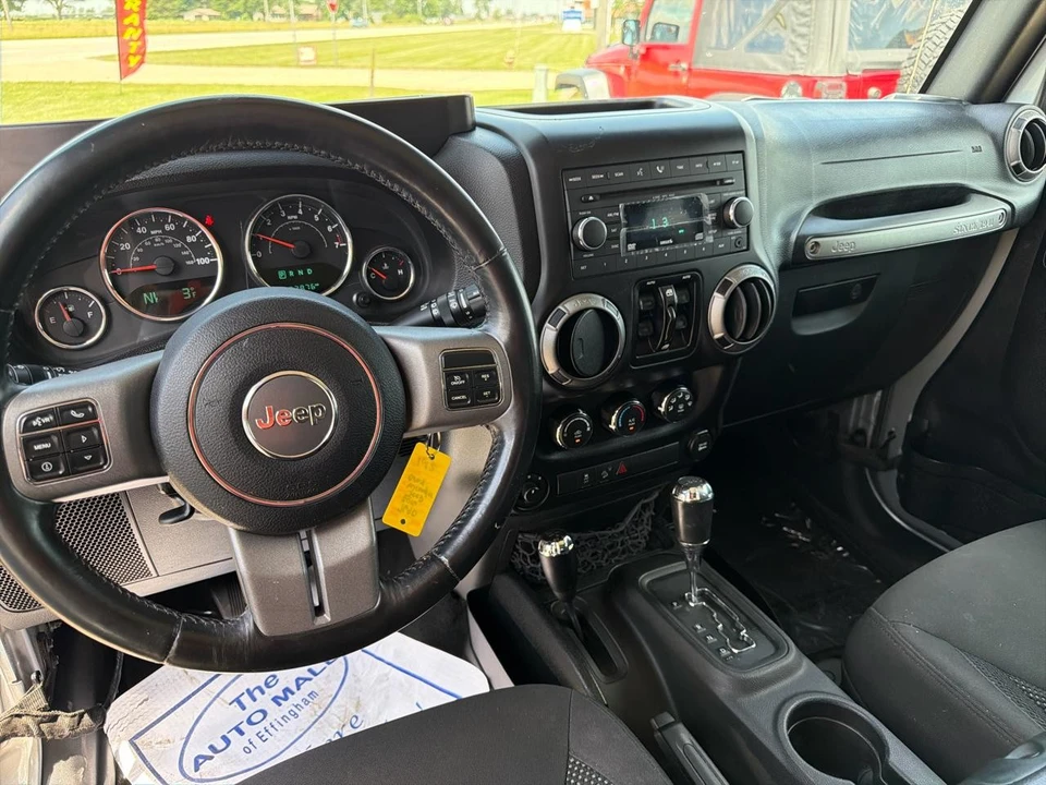 2016 Jeep - Image 22 of 31