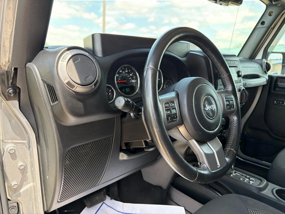 2016 Jeep JK Wrangler - Image 29 of 31