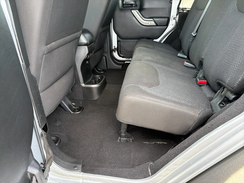 2016 Jeep JK Wrangler - Image 16 of 31
