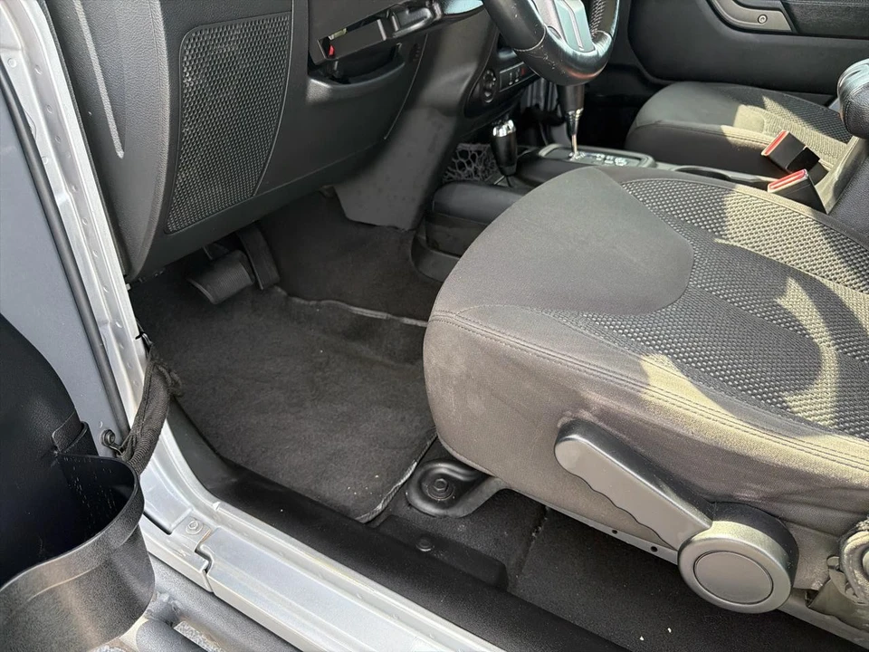 2016 Jeep JK Wrangler - Image 14 of 31