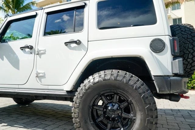 2016 Jeep - Image 18 of 31