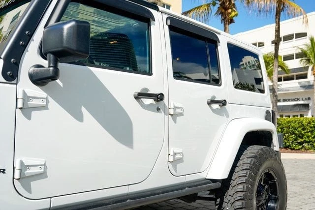 2016 Jeep - Image 11 of 31