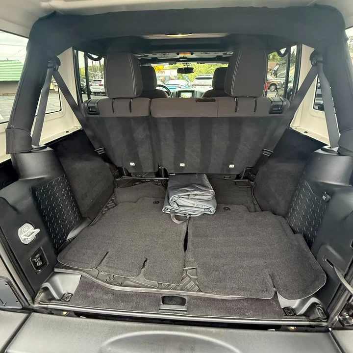 2016 Jeep JK Wrangler - Image 16 of 19