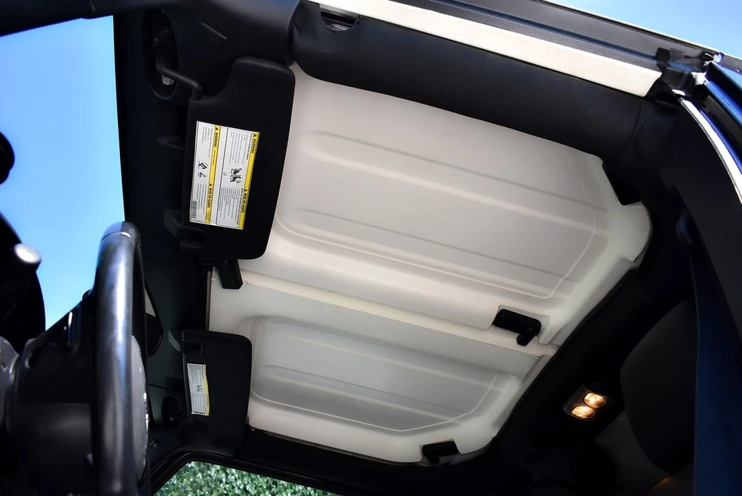 2016 Jeep JK Wrangler - Image 25 of 30
