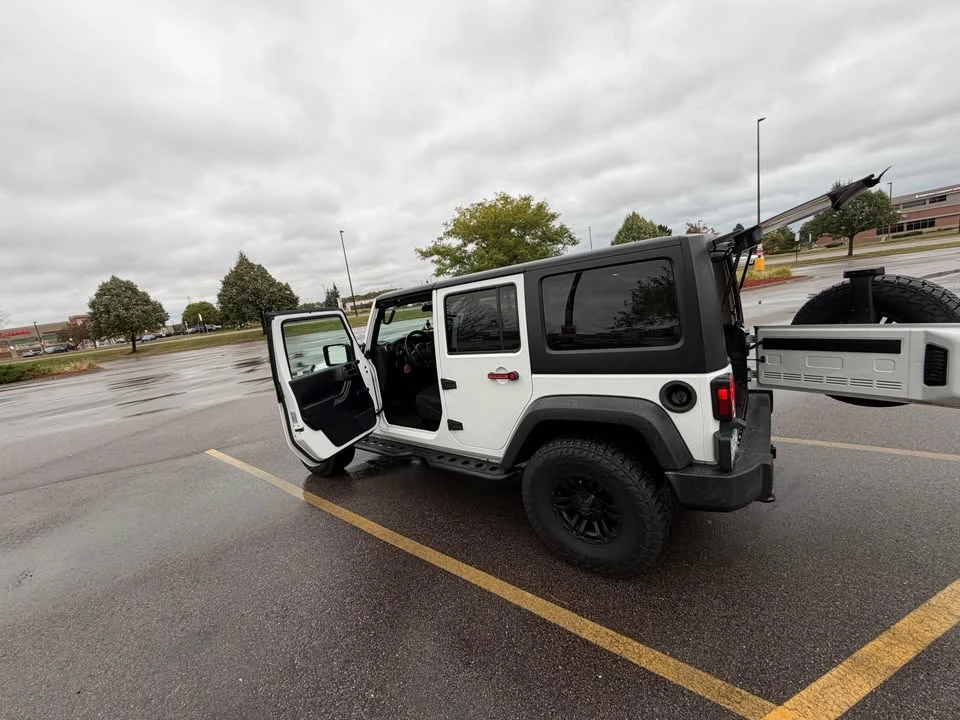2016 Jeep JK Wrangler - Image 7 of 18