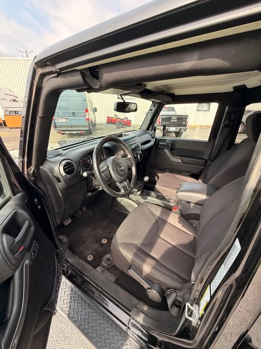 2016 Jeep JK Wrangler - Image 14 of 19