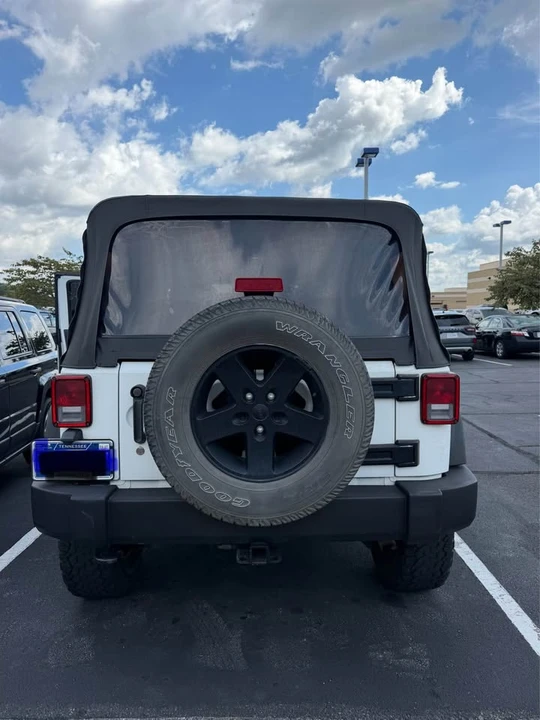 2016 Jeep JK Wrangler - Image 6 of 10