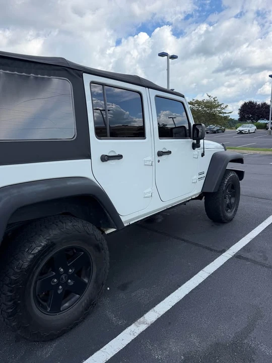 2016 Jeep JK Wrangler - Image 5 of 10