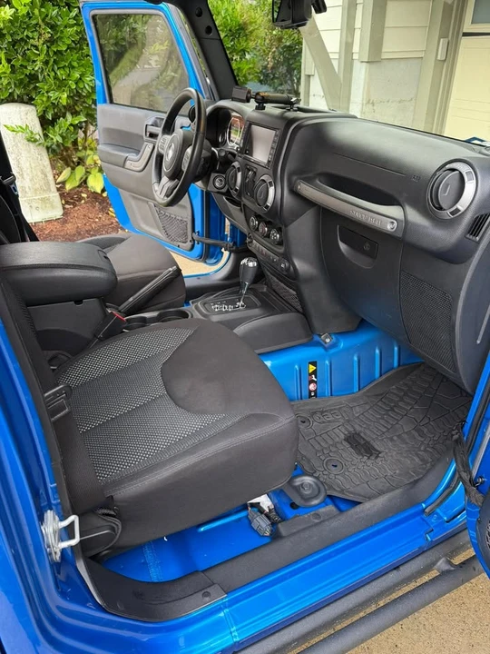 2016 Jeep JK Wrangler - Image 15 of 20