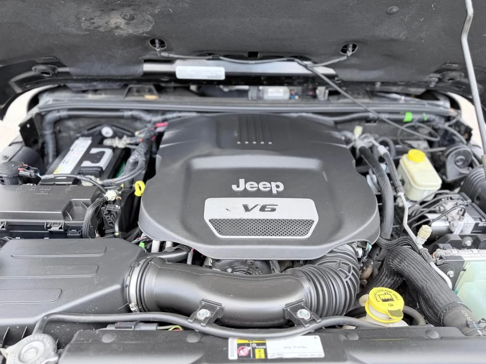 2016 Jeep JK Wrangler - Image 5 of 15